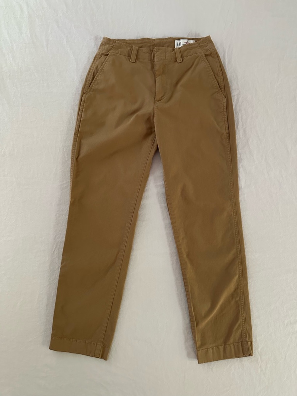Gap Downtown Khaki Pants Tan Size 2 26” Inseam Straight